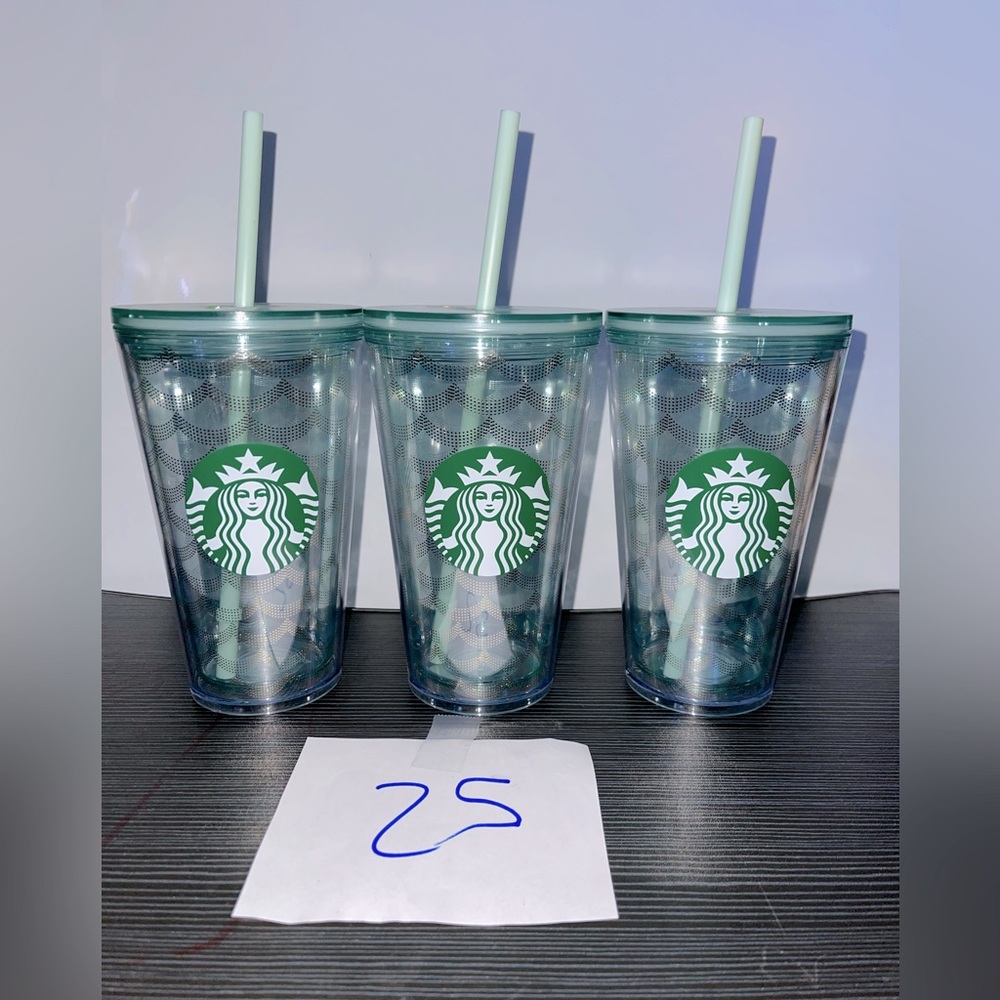 New!!! Starbucks Iridescent mermaid scale clear acrylic tumblers, 3 cups